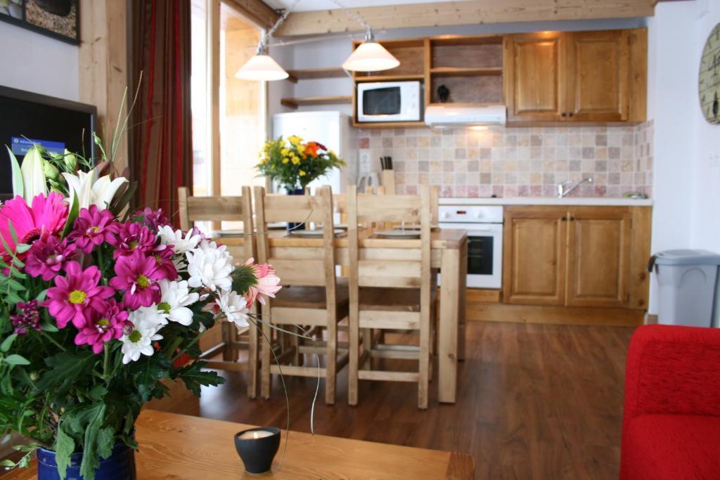 Chalet Des Neiges : La Cime Des Arcs Les Arcs  Room photo