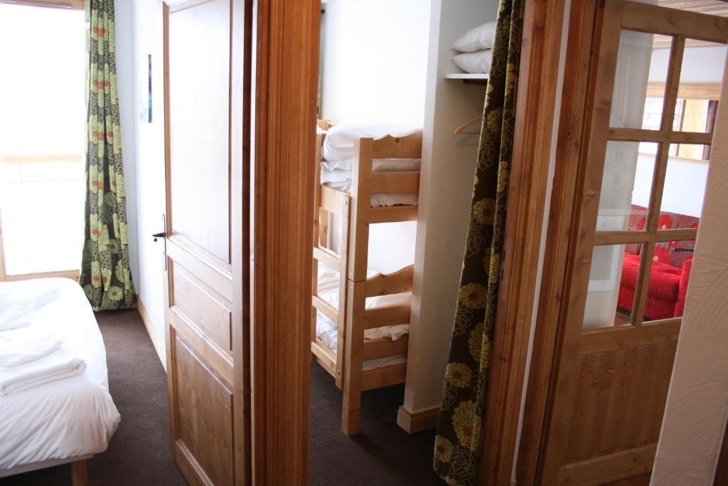 Chalet Des Neiges : La Cime Des Arcs Les Arcs  Room photo