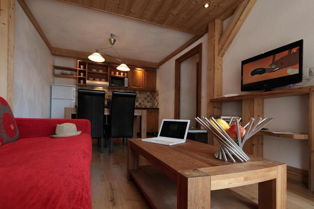 Chalet Des Neiges : La Cime Des Arcs Les Arcs  Room photo